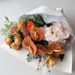 Buchet romantic cu anthurium elegant