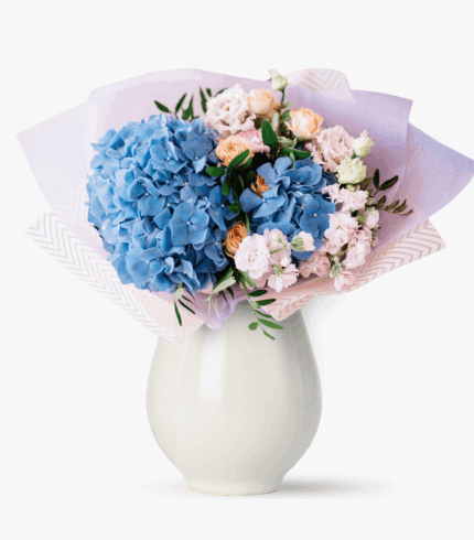 Vaza tip Dalmatian, ceramică albă cu design modern, perfectă pentru flori. Vaze decorative unice.